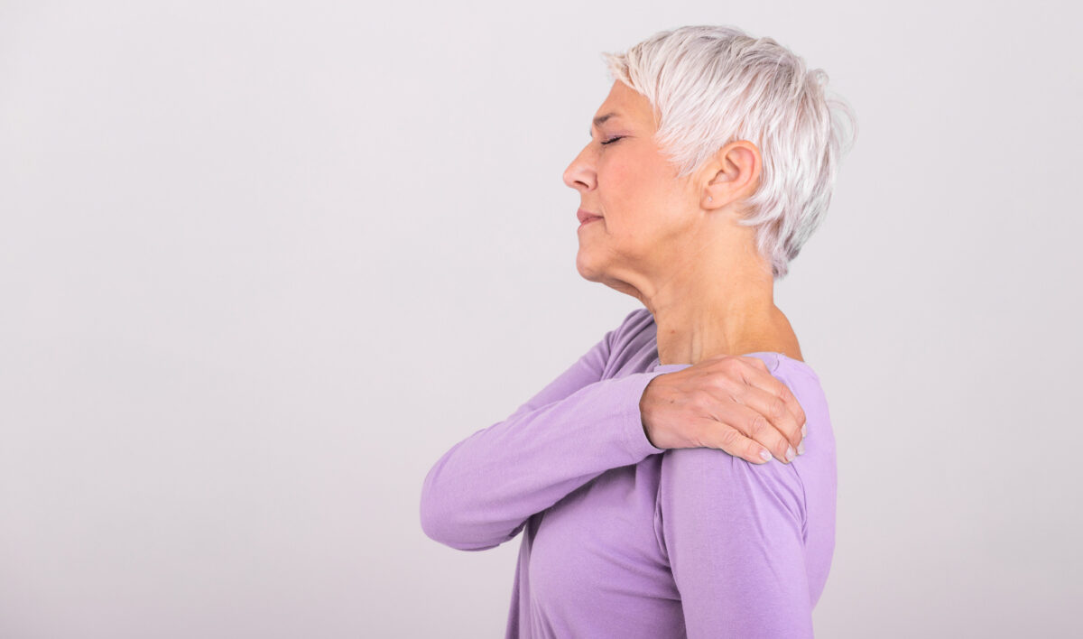 What Is Frozen Shoulder And Who Gets It? | Family Health Diary